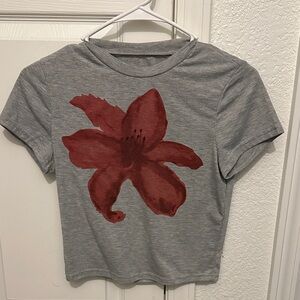 SHEIN Gray Short Sleeve Tee with Red Floral Graphic